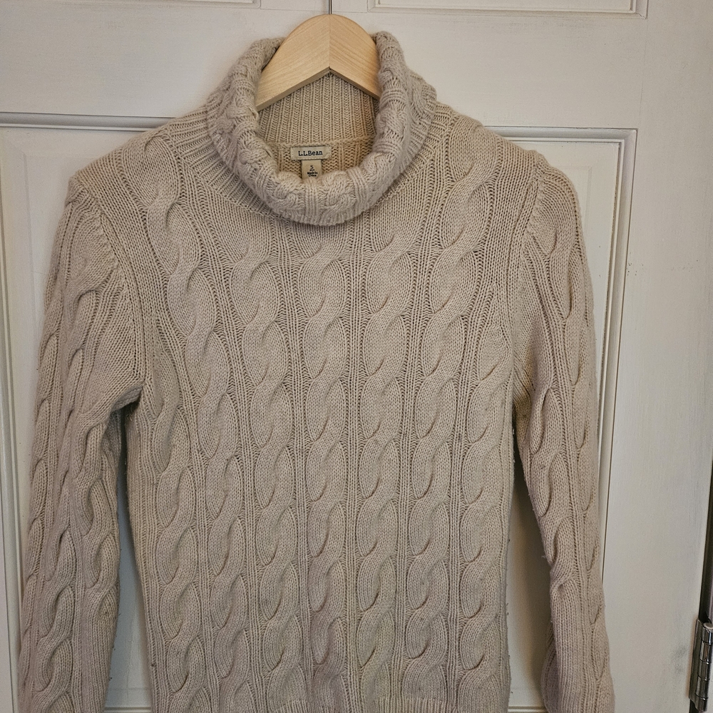 L.L. Bean Women's Cable Knit Sweater - Cream